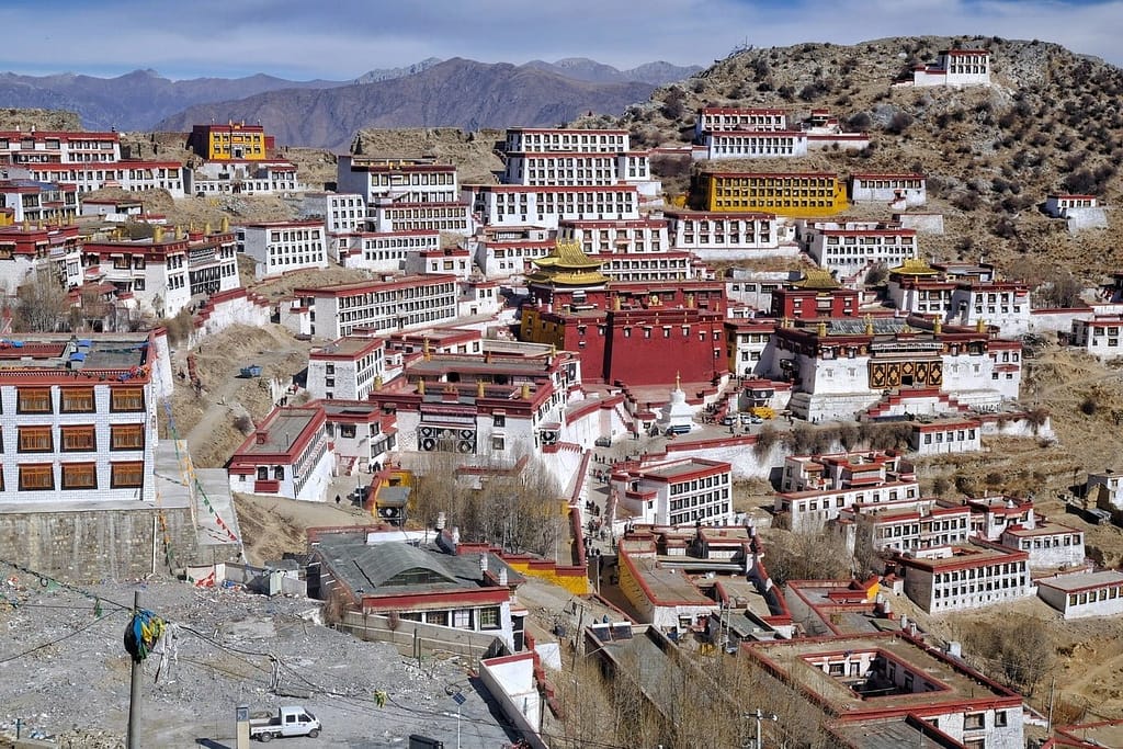 ganden monastery | Tour Travel Tibet ganden Monastery